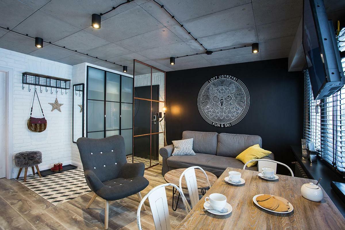 Ferienwohnung Loft Ustrzyki Ustrzyki Dolne Exterior foto